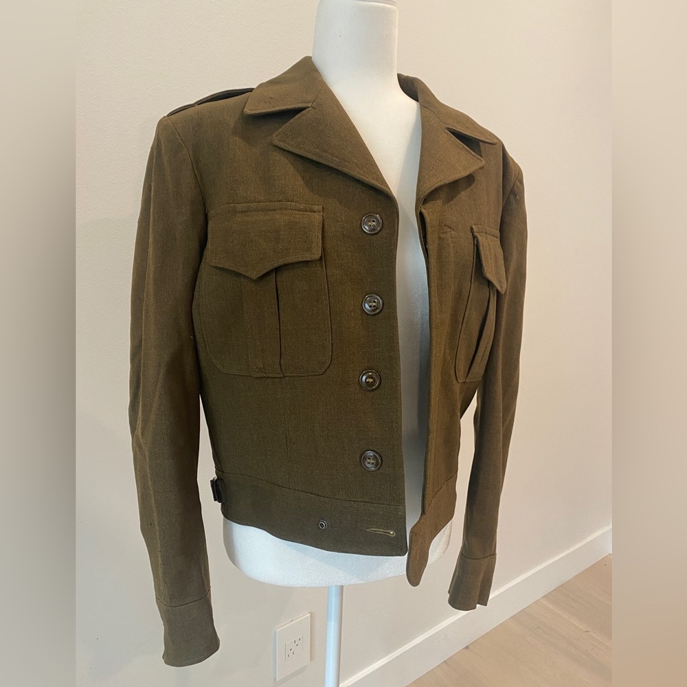Vintage Military Army Structured crop jacket size Medium